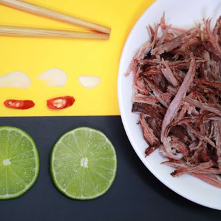 Nai gác bếp muối chẩm chéo - Đặc sản Gia Lai - Vũ Nguyễn Foods