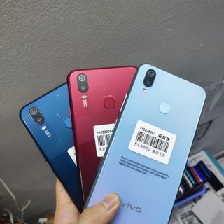 Điện thoại VIVO Y11 Chính hãng có ốp lưng