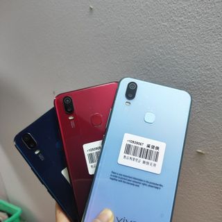 Điện thoại VIVO Y11 Chính hãng có ốp lưng giá sỉ