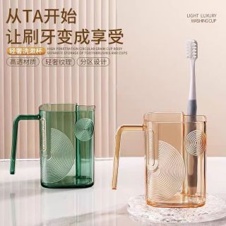 Cốc cắm bàn chải đánh răng