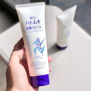 SỮA RỬA MẶT HATO.MUGI MOISTURIZING & FACIAL FOAM CHIẾT XUẤT Ý DĨ LÀM SÁNG DA
