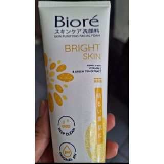Sữa rửa mặt Biore 50g
