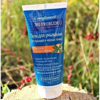 Sữa rửa mặt Compliment No Problem