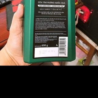 Sữa tắm Romano Classic 650g xanh
