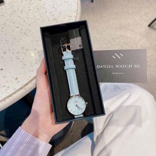 ĐỒNG HỒ DA NỮ CAO CẤP D.W BLUEBELL