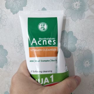 Sữa rửa mặt Acnes 100g