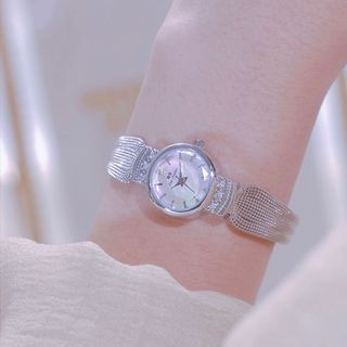 Đồng hồ bsla lắc mẫu mới