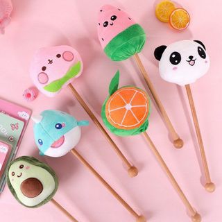 Gậy đấm lưng thú bông cây gỗ cute