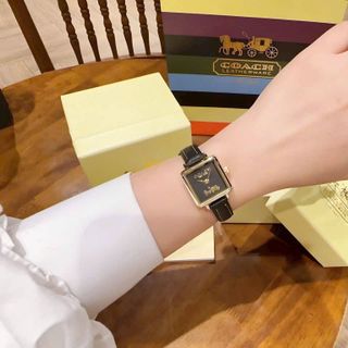 ĐỒNG HỒ NỮ TRUNG CẤP C.OACH DÂY DA