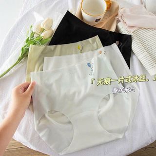 Quần lót nữ lụa cạp cao