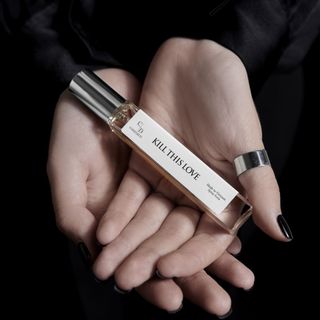 Tinh dầu nước hoa CODEDECO Kill This Love 10ml - Hấp dẫn, thu hút, trưởng thành