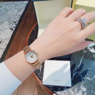 ĐỒNG HỒ NỮ THỜI TRANG TRÒN
