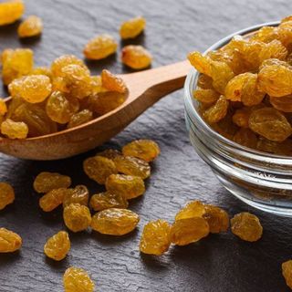 NHO VÀNG KHÔNG HẠT SẤY KHÔ 500G - WINNIE HOUSE