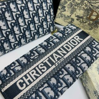 Túi xách quảng châu Ví Zipper Fullbox - 09B4509  (Chuyên sỉ túi xách sll, balo, ví, thắt lưng, túi Laptop)