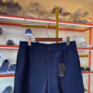 Quần Short Vải Xanh Đen