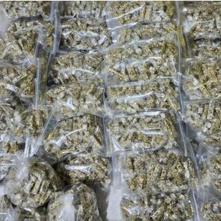 Kẹo lạc trà nhà làm thơm ngon giòn ngọt làm từ trà cổ thụ tươi ngon ngọt hậu vị