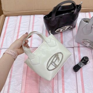 [ NEW ] Túi đeo dưới cánh tay / Đeo Cánh Tay Kết Cấu Mới Đơn Giản Phong Cách Pháp