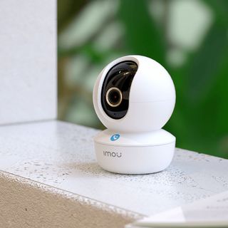 Camera IP Wifi Nút Call Gọi Điện Imou IPC-GK2CP-5C0WR 5MP, Chế Độ Riêng Tư, Đàm Thoại 2 Chiều