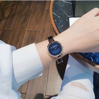 HOT SALE : ĐỒNG HỒ CAO CẤP NỮ ĐÁ