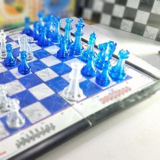 Bộ cờ vua bàn nam châm giá rẻ BNASUN size 26x 26x 4,5cm
