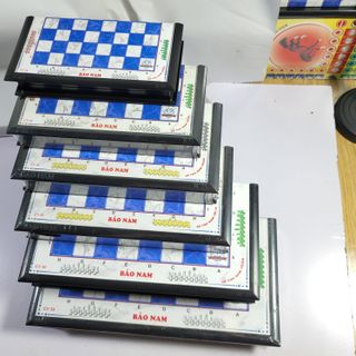 Bộ cờ vua giá rẻ BNASUN size 31x 31x 5,5cm