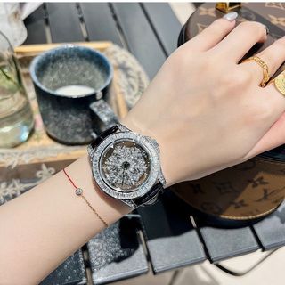 Đồng hồ monbangtuos hàng siêu phẩm mới