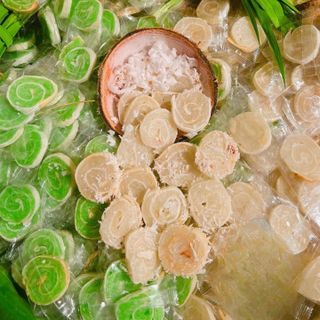 KẸO DỪA NON CUỘN, HƯƠNG VỊ QUÊ NHÀ NGỌT NGÀO 500G - WINNIE HOUSE