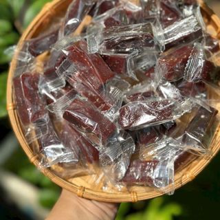 KẸO CHUỐI TƯƠI LOẠI 1, ĐẶC SẢN LÀNG NGHỀ BẾN TRE 500G - WINNIE HOUSE