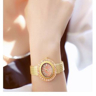 Đồng hồ bs mẫu mới viền đá ovan