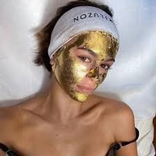 Tuýp mặt nạ vàng 24k