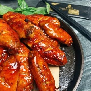 Cánh gà khúc giữa