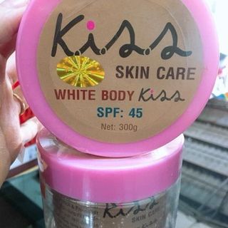 Kem body Kiss thái lan