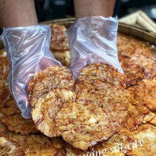 CÁ BÒ DA NƯỚNG SỐT TÊ CAY ĐẦU LƯỠI 250G - WINNIE HOUSE
