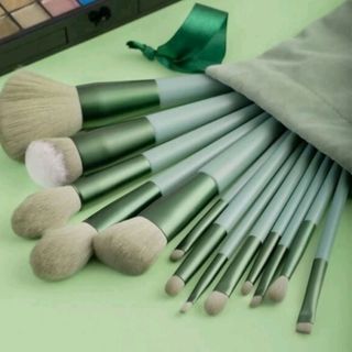 Bộ cọ xanh 13 cây đa năng mịn mượt - Tặng kèm túi Nhung