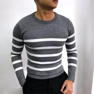 Áo len Cổ tròn nam Hàn Quốc dáng Ôm body họa tiết kẻ màu Đen dễ phối đồ Hà Đinh Tronkecanguoi-m9-den