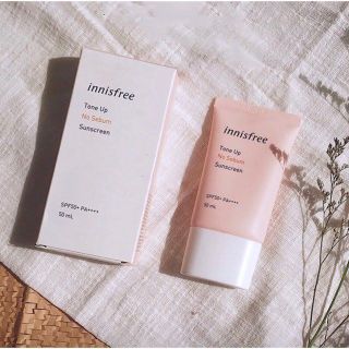 Kem Chống Nắng Kiềm Dầu Nâng Tông Da Tone Up No Sebum 50ml Màu Hồng Siêu Xinh
