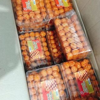 1 hộp Bánh pò xiên vừng (tầm 20 xiên)