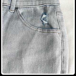 Quần Jeans skinny rách gối VNXK Mỹ mỹ cực xịn Có 4 màu: Đen, Xám, Xanh nhạt, Xanh đậm, không mạc