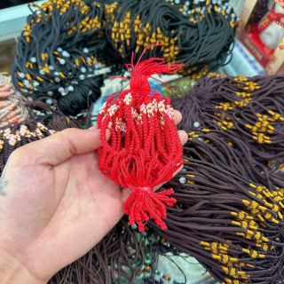 Mặt Ngọc Lam tư nhiên, chạm 12 con giáp ( kèm dây đeo )