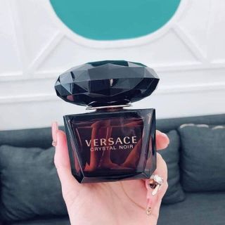 Nước hoa Nữ Varsace Crystal Noir 90ml cuốn hút huyền bí giá sỉ