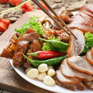 Bắp heo rút xương