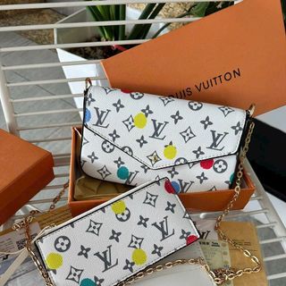 Túi Xách LV Bì Thư 3in1 sz18 (Fullbox). Fullbox, bọc seal. Hàng super, có logo mã cod