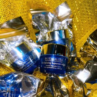 Kem ESTEEe LAUDERr Revitalizing Supremee
 + Night 15g ( Hàng Giá Tận Xưởng )