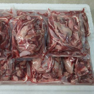 Dẻ sườn bò ra khay