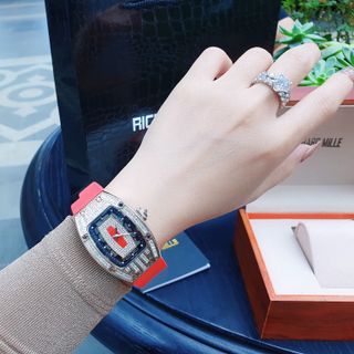 ĐỒNG HỒ NỮ SIÊU CẤP RICHA CAO SU