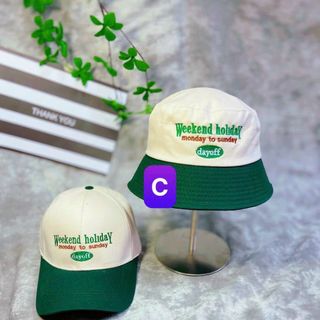 Mũ bucket thêu chữ day off trong hình bầu dục CQ