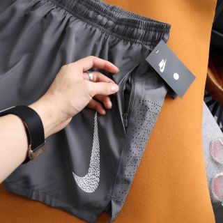 Quần đùi nam Nik3e vải xi giãn 4c, form trên gối