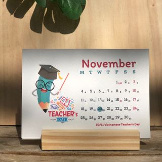 Đế gỗ cài lịch Đế gỗ kẹp lịch để bàn giá gỗ cài lịch năm Gỗ Xinh