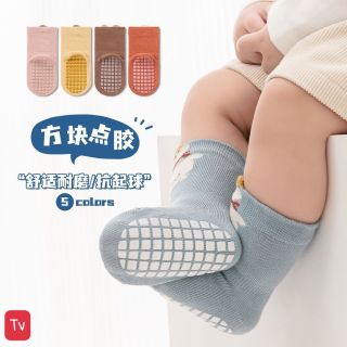 Tất chống trượt , vớ chống trượt cho các bé tập đi mền mại thoáng khí cho bé