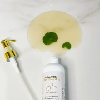 SỮA TẮM DR NOURSKIN NIACINAMIDE 3,5% RAU MÁ